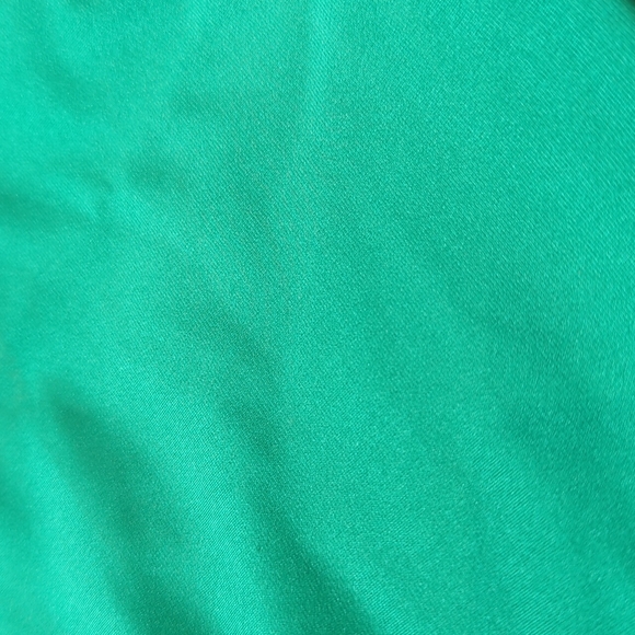 *NWT* Green Scoop Neck Bikini Top - Picture 3 of 3